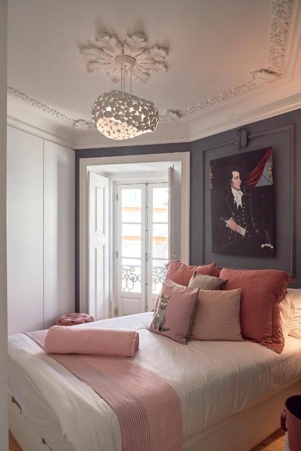 Charming Castelo. Amazing View Appartement